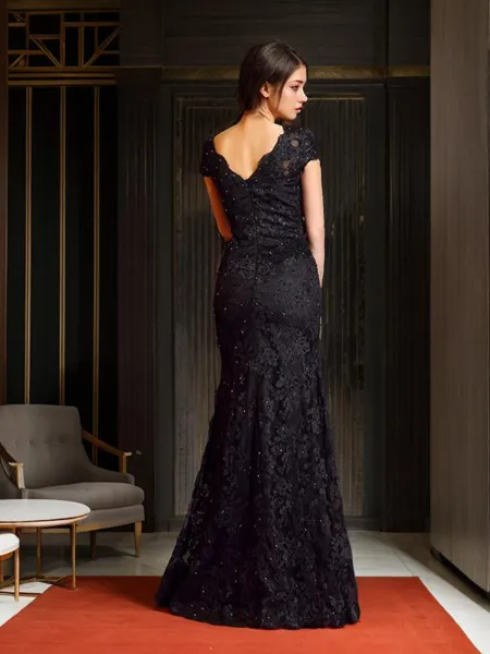 Trumpet/Mermaid V-Neck...