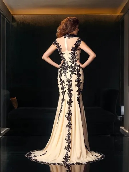 Trumpet/Mermaid High Neck...