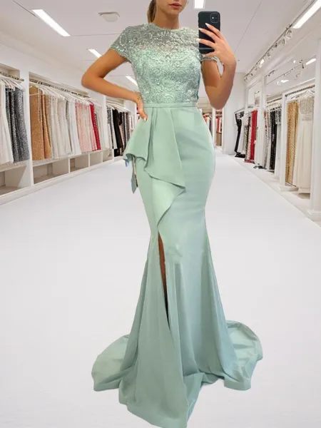 Sheath/Column Scoop Short...