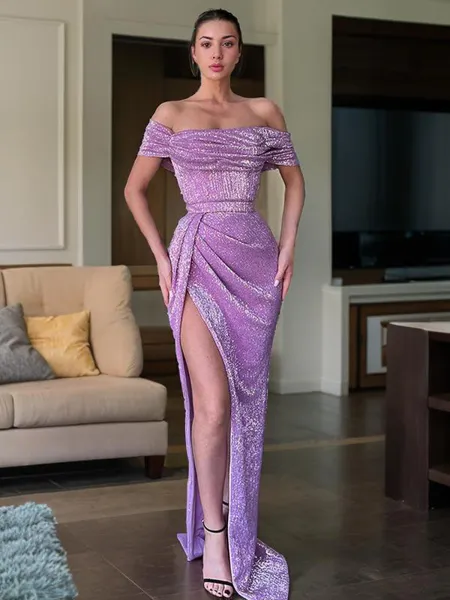 Sheath/Column Understated...