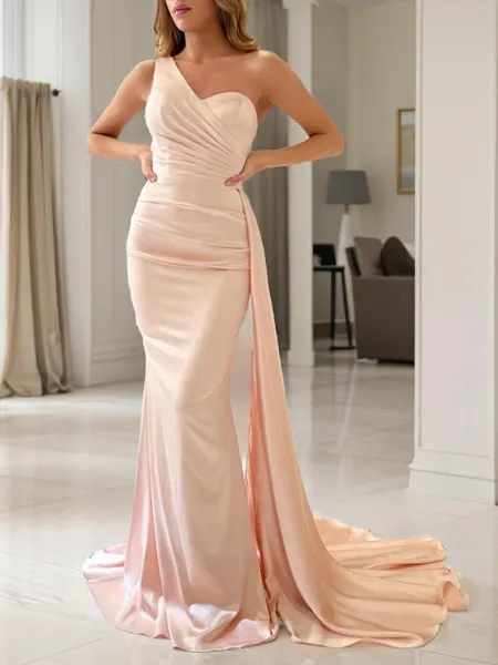 Flattering Sheath/Column...