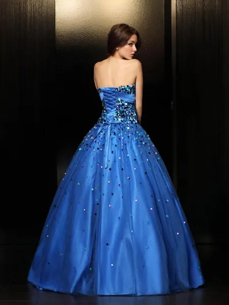 Flowy Ball-Gown Sweetheart...