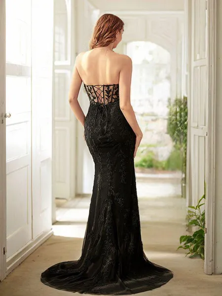 Sheath/Column Sweetheart...