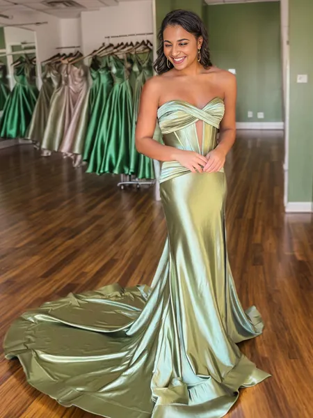 Dreamy Sheath/Column Silk...