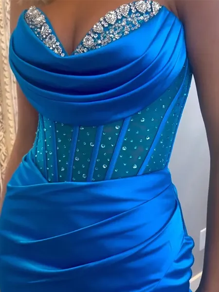 Aristocratic Sheath...