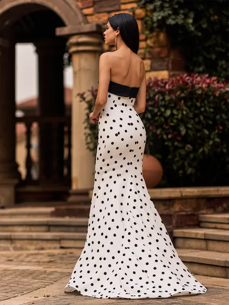 Charming Sheath Straight...