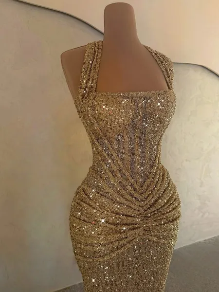 Elegant Sheath Straps...