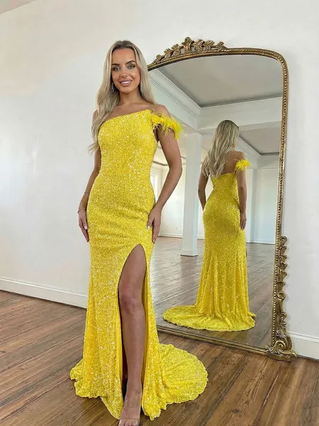 Show-stopping Sheath...