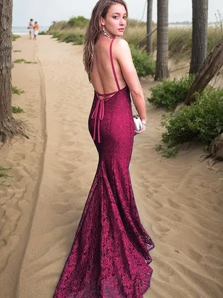 Trumpet/Mermaid V-Neck...