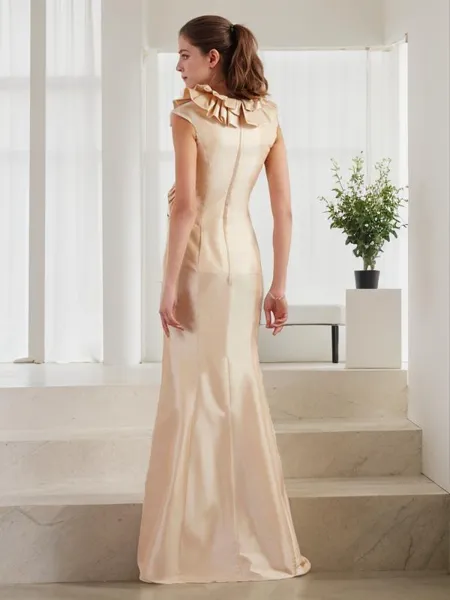 Sheath/Column Understated...