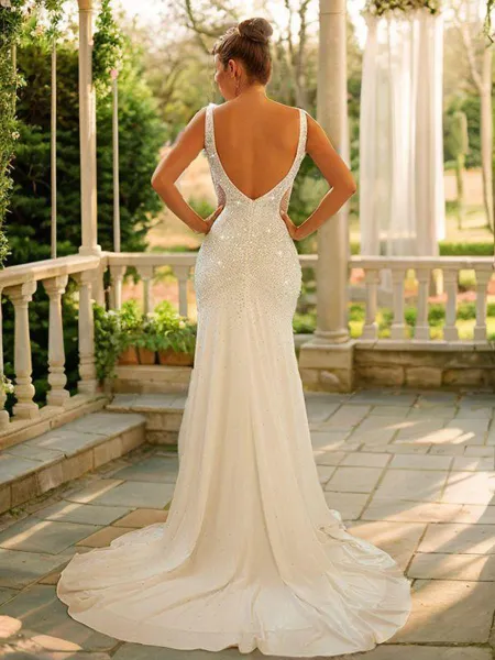 Sheath/Column V-Neck Clingy...