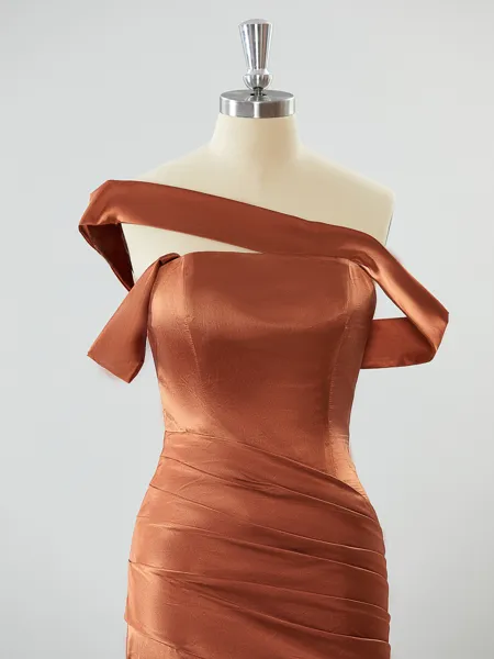 Captivating Sheath/Column...