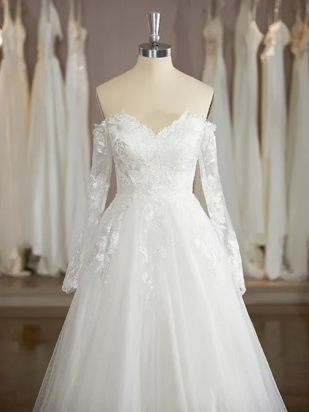 Pretty A-line Sweetheart...