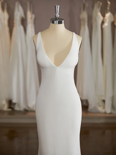 Sheath/Column V-Neck...