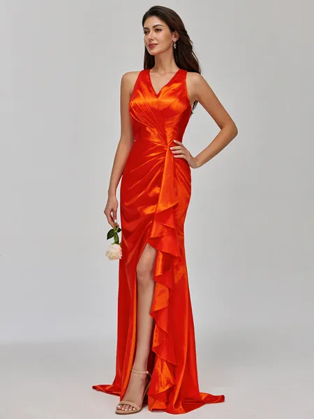 Flattering Sheath V-Neck...