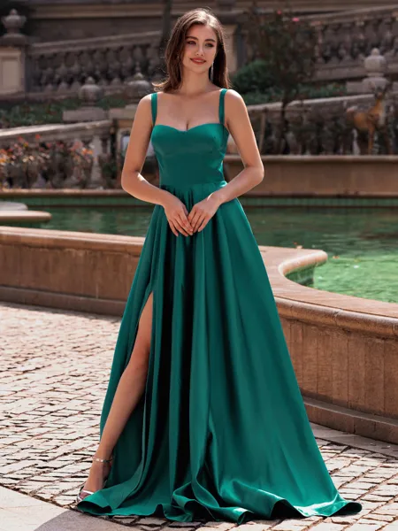 Resplendent A-line Straps...