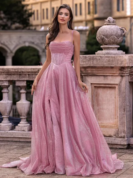 Immaculate A-line Spaghetti...