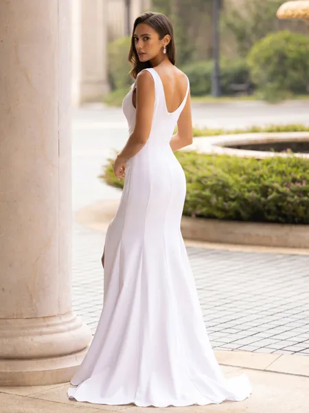 Sophisticated Sheath/Column...