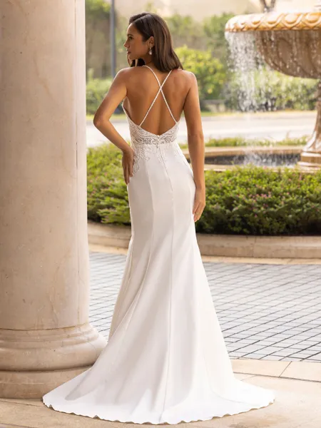 Regal Sheath/Column Stretch...