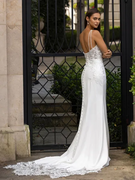 Glamorous Sheath/Column...