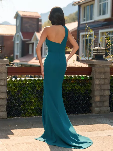 Aristocratic Sheath...