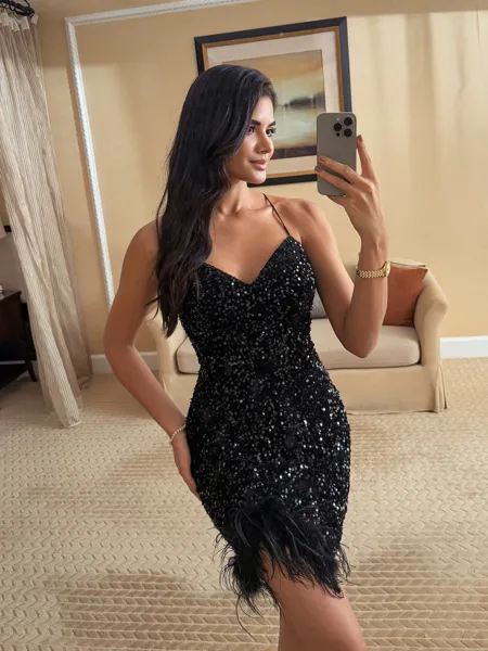 Hermosos Sheath V-Neck...