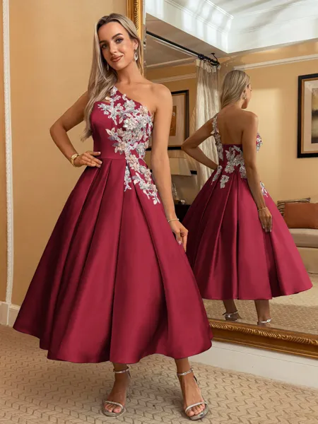 Perfect Ball-Gown...