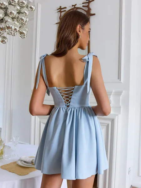 Grand A-line Straps Bow...