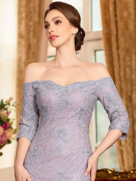 Refined Sheath Lace...