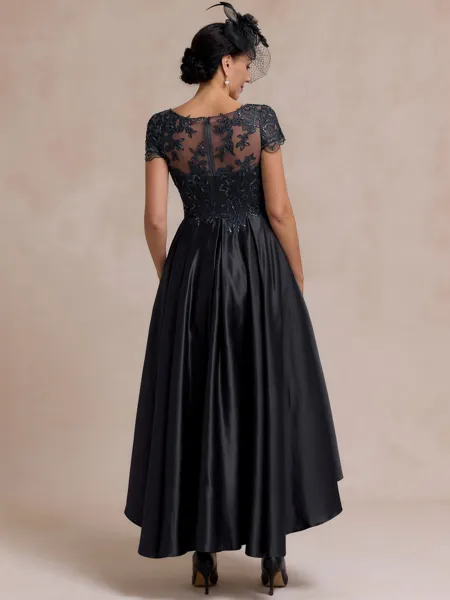 Understated A-line Scoop...