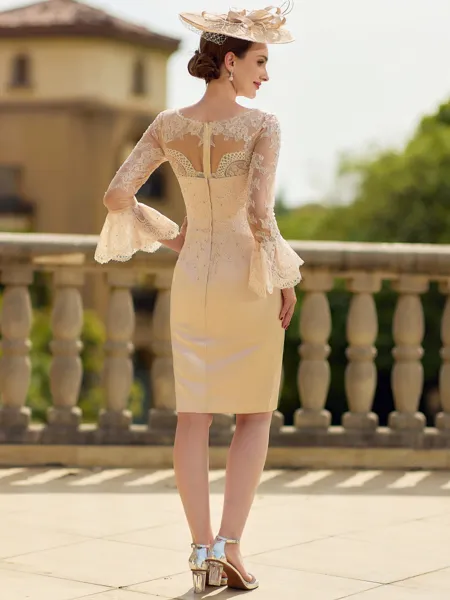 Unique Sheath/Column Satin...