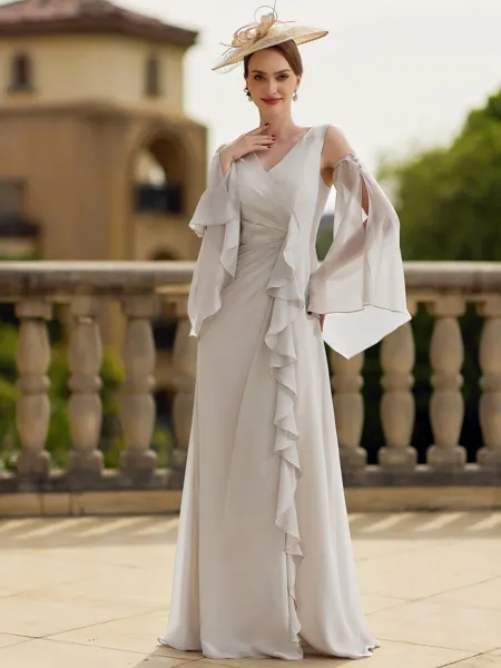 Gorgeous Sheath V-Neck...