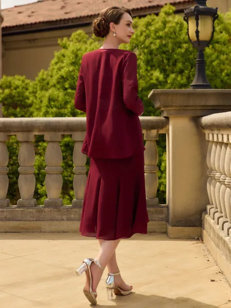 Opulent Sheath/Column...