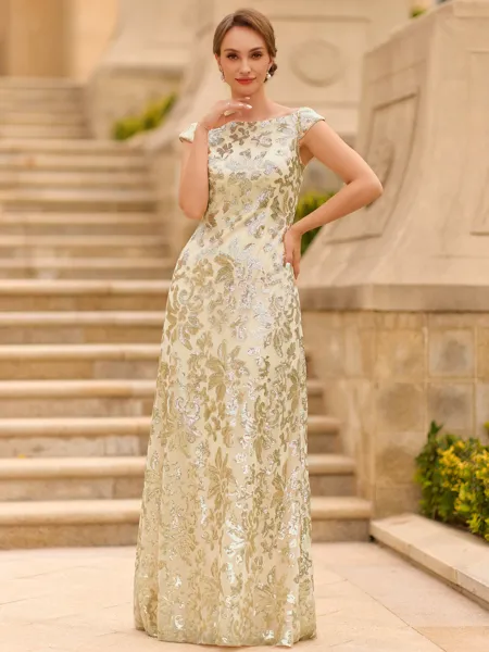 Modest Sheath Bateau...