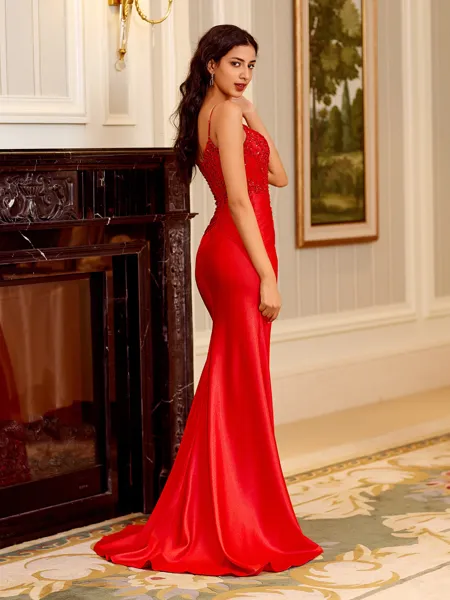 Striking Sheath V-Neck...