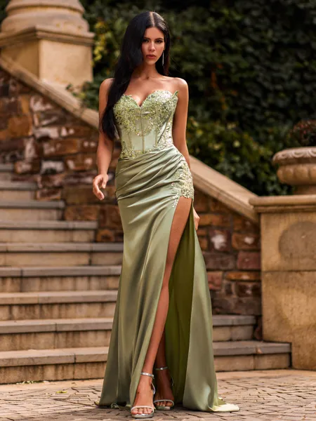 Contemporary Sheath...