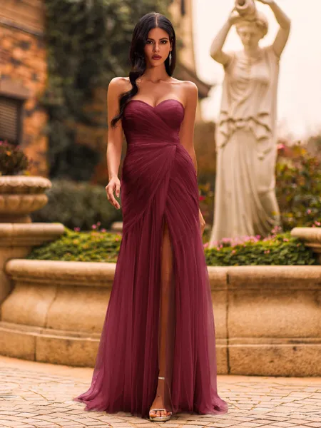 Glamourous Sheath...