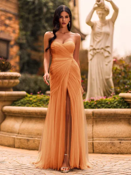 Glamourous Sheath...