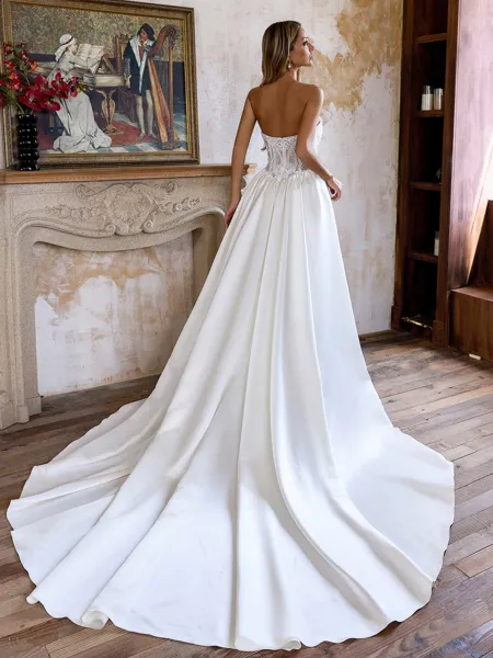Elegant Ball-Gown Straight...