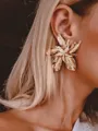 Women's Unique Floral Metal Hot Sale Earrings