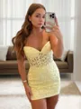 Exquisite Sheath/Column Sweetheart Sleeveless Lace Corset Short/Mini Homecoming Dress With Beading