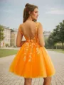 Ball-Gown Grand V-neck Tulle Short/Mini Homecoming Dress With Appliques Lace