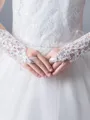 Chic Lace With Rhinestone Wrist Length Gloves