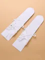 Attractive Lace Wedding Gloves