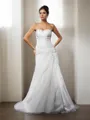 A-line Sweetheart Sleeveless Court Train Organza Exquisite Wedding Dress With Applique