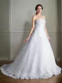 Ball-Gown Strapless Sleeveless Court Train Graceful Organza Wedding Dress