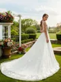 A-line Scoop Classic Sleeveless Chapel Train Tulle Wedding Dresses
