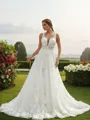 A-line Scoop Classic Sleeveless Chapel Train Tulle Wedding Dresses