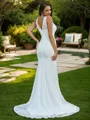 Trumpet/Mermaid Scoop Sleeveless Sweep Train Show-stopping Lace Wedding Dresses