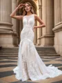 Glam Sheath/Column Scoop Court Train Tulle Wedding Dress With Appliques Lace